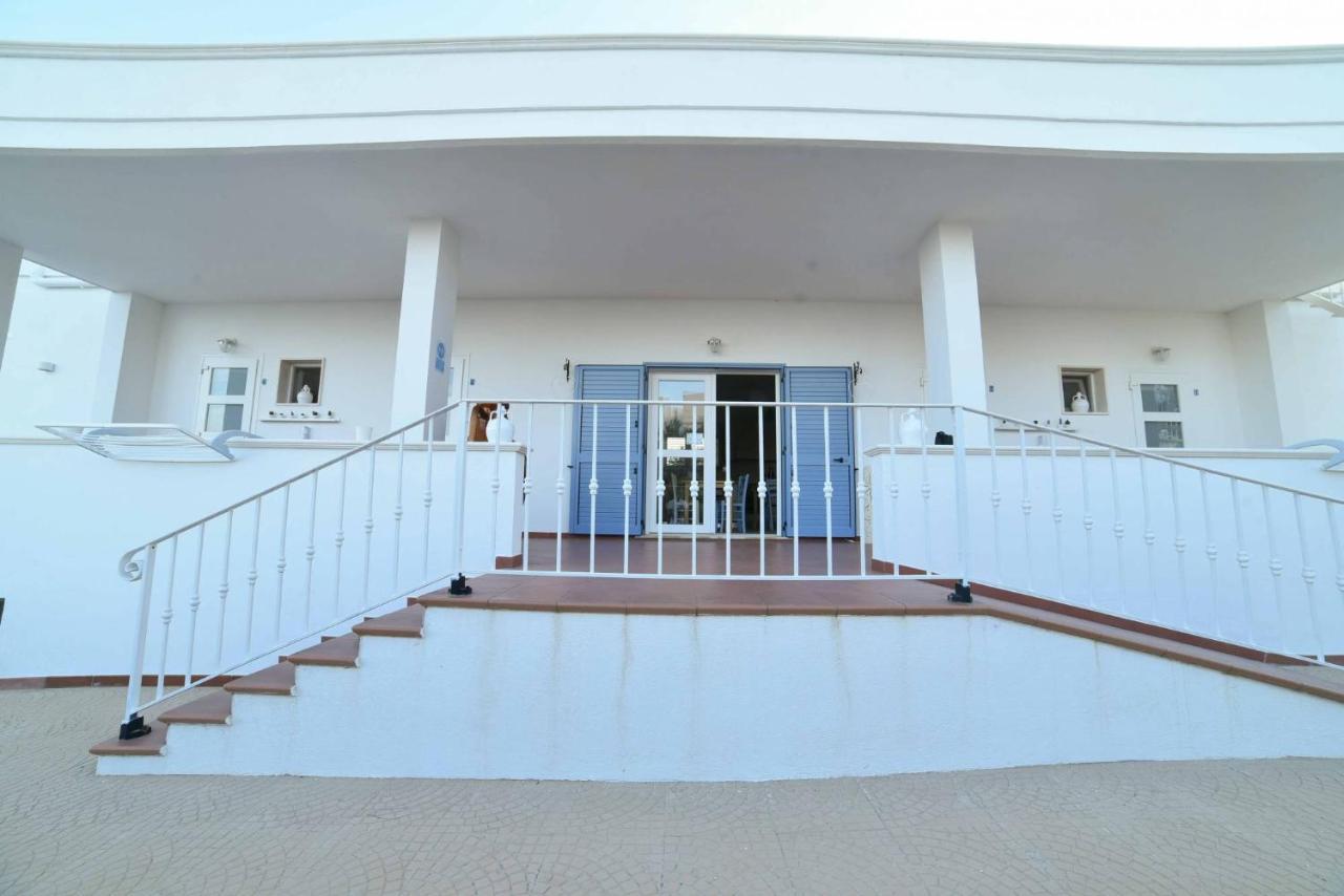 La Caletta Bed And Breakfast Torre Santa Sabina Exterior foto