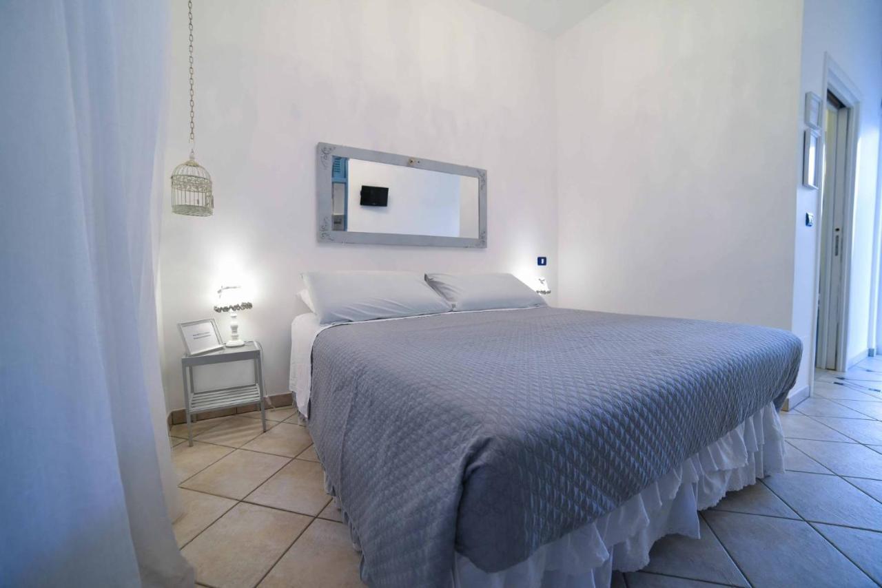 La Caletta Bed And Breakfast Torre Santa Sabina Exterior foto