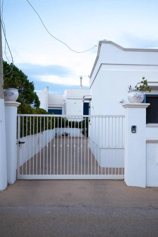 La Caletta Bed And Breakfast Torre Santa Sabina Exterior foto